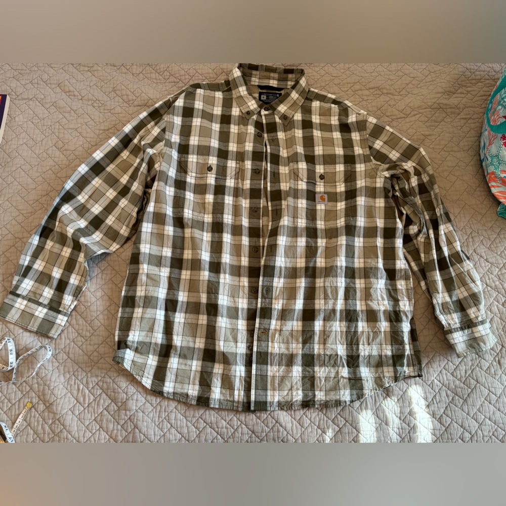 Never Worn Men’s Carhartt Shirt XL
